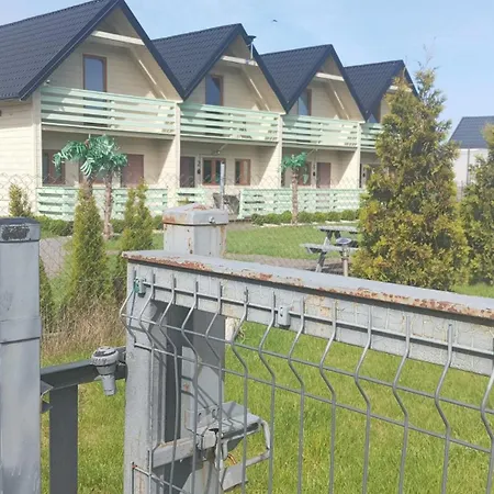Holiday home Pod Palmami Sarbinowo